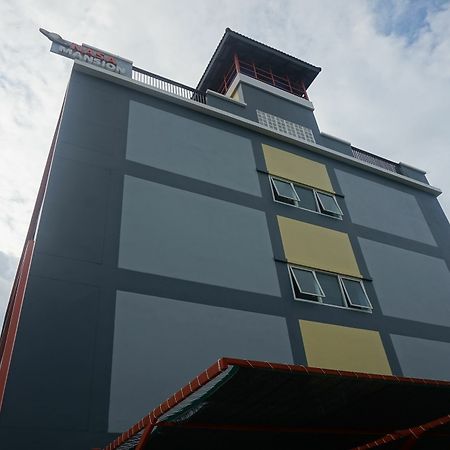 Nasa Mansion Lägenhet Phuket Exteriör bild